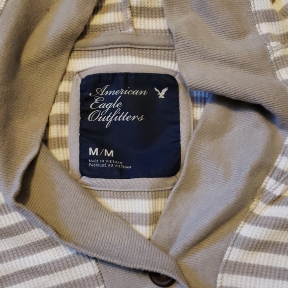 American Eagle Hooded Thermal - Picture 3 of 3